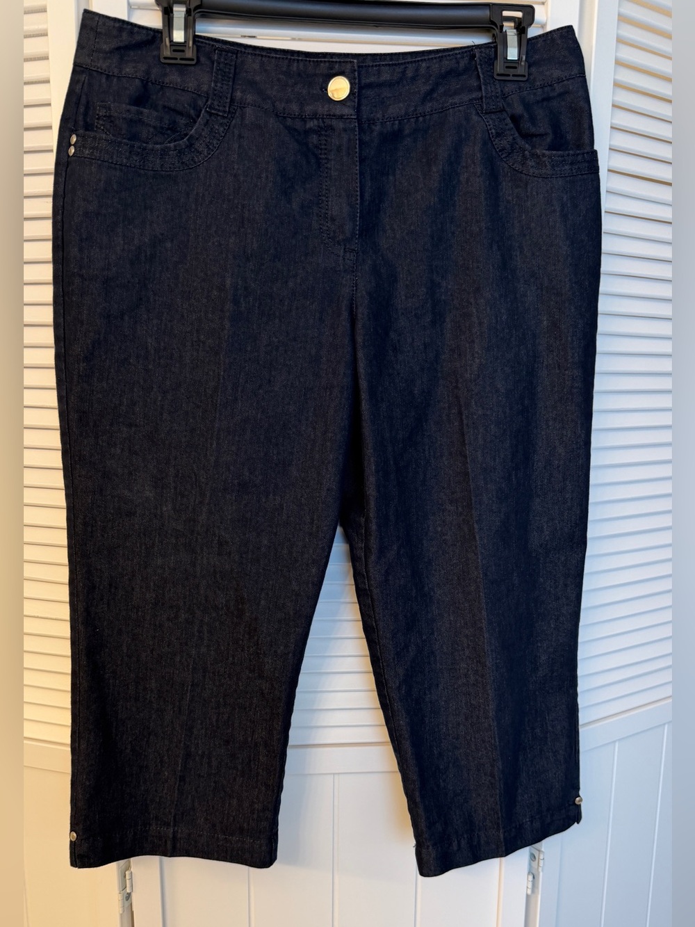 New Directions, Dark Blue Jean Capris, NWOT, 10P